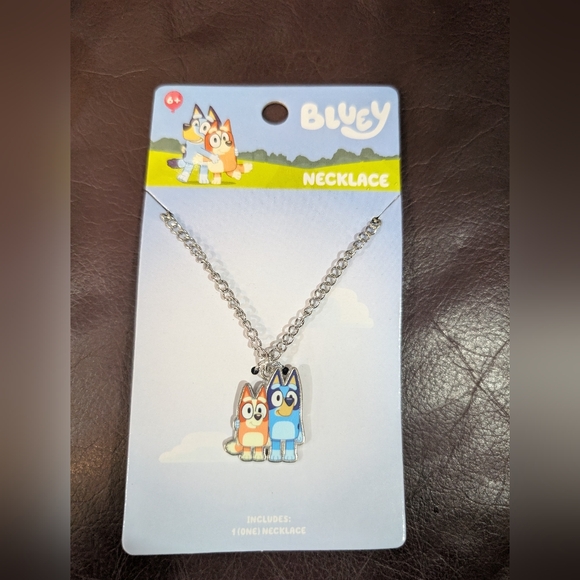 Bluey plush keychain with necklace - Picture 6 of 8